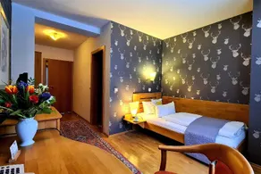 Residenz - Image 4