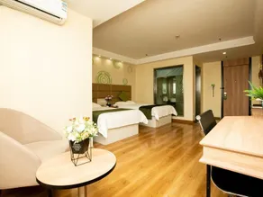 GreenTree Inn JiangSu XuZhou Feng County LiuBang Plaza Express Hotel - Image 2