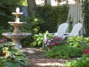 Hidden Garden Cottages & Suites - Image 3
