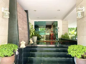 14Place Sukhumvit Villa @ Terminal 21 Bangkok - Image 3