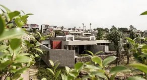 Luston Villa & Hotel - Image 5