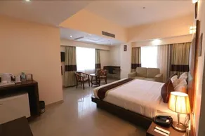 The Contour Hotel - Image 5