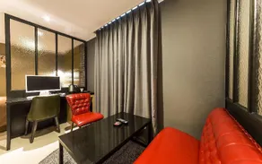 Docking Hotel - Image 3