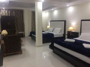 Hotel Platinum Plaza - Image 2