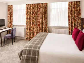 Mercure Burton Upon Trent Newton Park - Image 5