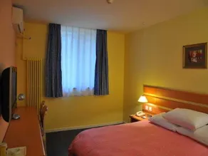 Home Inn Beijing Yansha Xinyuanli - Image 3