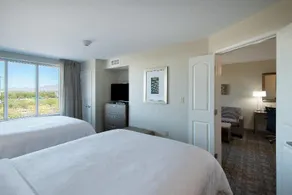 Staybridge Suites Scottsdale Talking Stick - Image 5