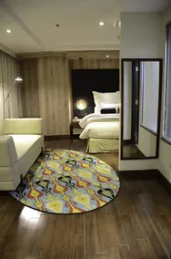 Grand Palm Hotel - Image 4