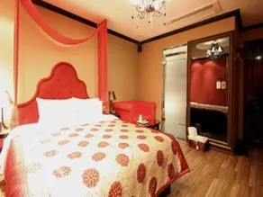 Rainbow Hotel Hwagok - Image 5