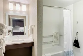 TownePlace Suites Kansas City Liberty - Image 5