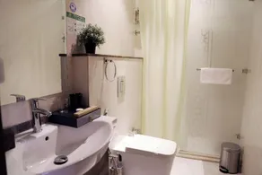Banan Hotel - Image 4