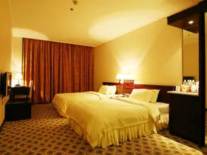 Xinzhou Hotel - Image 2