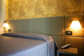 Hotel Aurora - Image 5
