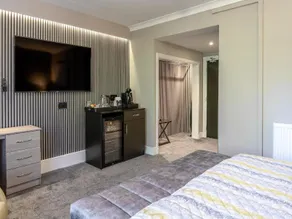 Daresbury Park Hotel & Spa - Image 3