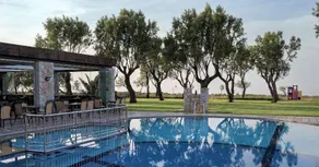 Lito Beach - Image 5
