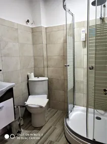 Ph Hotel - Image 2