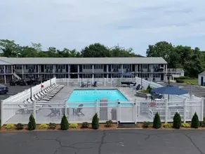The Tidewater Inn West Yarmouth - Image 5
