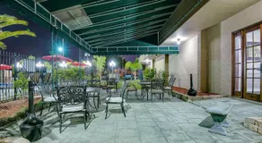 Ramada by Wyndham Metairie New Orleans Airport - Image 4