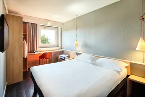 B&B HOTEL Versailles Le Chesnay - Image 4