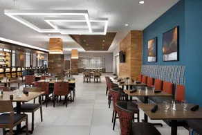 Hilton Garden Inn Milwaukee Brookfield Conference - Image 3