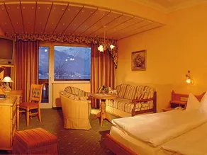 Double room, shower or bathtub, balcony - Image 3