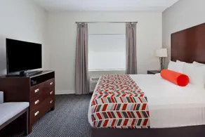 Best Western Plus Columbus Ft. Benning - Image 4