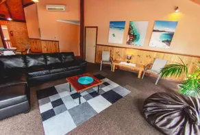 Yot Spot Holiday Apartments - Image 4