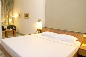 Le Amour Inn - Image 5