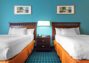Fairfield Inn & Suites Cincinnati North/Sharonville - Image 3