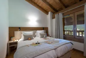 MGM Hotels & Residences - Chalets Laska Residence ***** - Apartment 4 Rooms 8 Persons - Image 2