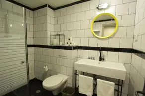 The White House Boutique Hotel - Image 5