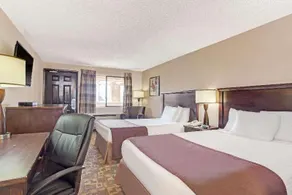 DAYS INN FIFE - Image 2