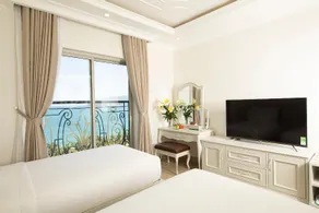 MerPerle Beach Hotel - Image 5