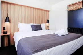 Haka Hotel Newmarket - Image 2