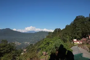 Hotel Mount Siniolchu - Image 5