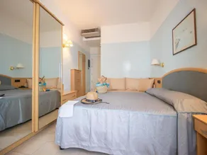 Hotel Universo - Image 2