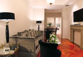 Luxury Suites Madrid - Image 4