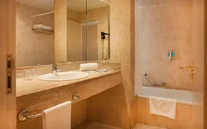 Iberostar Ciudad Blanca Alcudia Apartamentos - Image 5