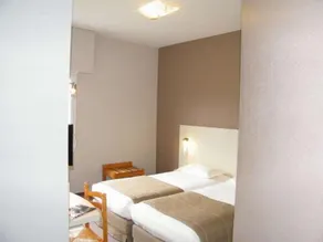 Brit Hotel Guingamp L Armor - Image 4