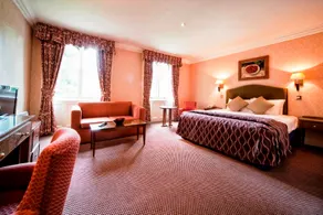 Brownsover Hall Hotel - Image 2