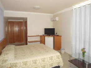 Athenas Plaza Hotel - Image 2