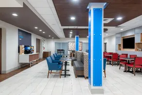 Holiday Inn Express And Suites Punta Gorda - Image 3