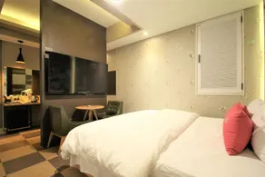Some Hotel - Image 5
