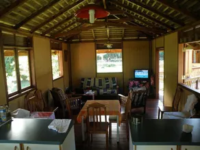 Moorea Surf Bed and Breakfast - Image 2