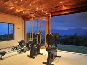 Coach House - Image 3