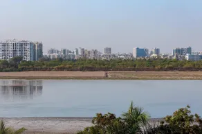 The Gateway Hotel Athwalines Surat - Image 4