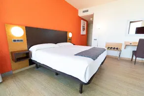 Hotel Marítimo Ris con garaje - Image 3