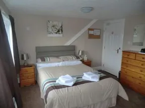 Heidl Guest House - Image 4