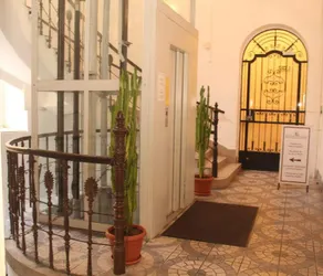 Hotel Kalvin House - Image 5