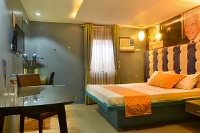 Icon Hotel Macapagal - Image 4